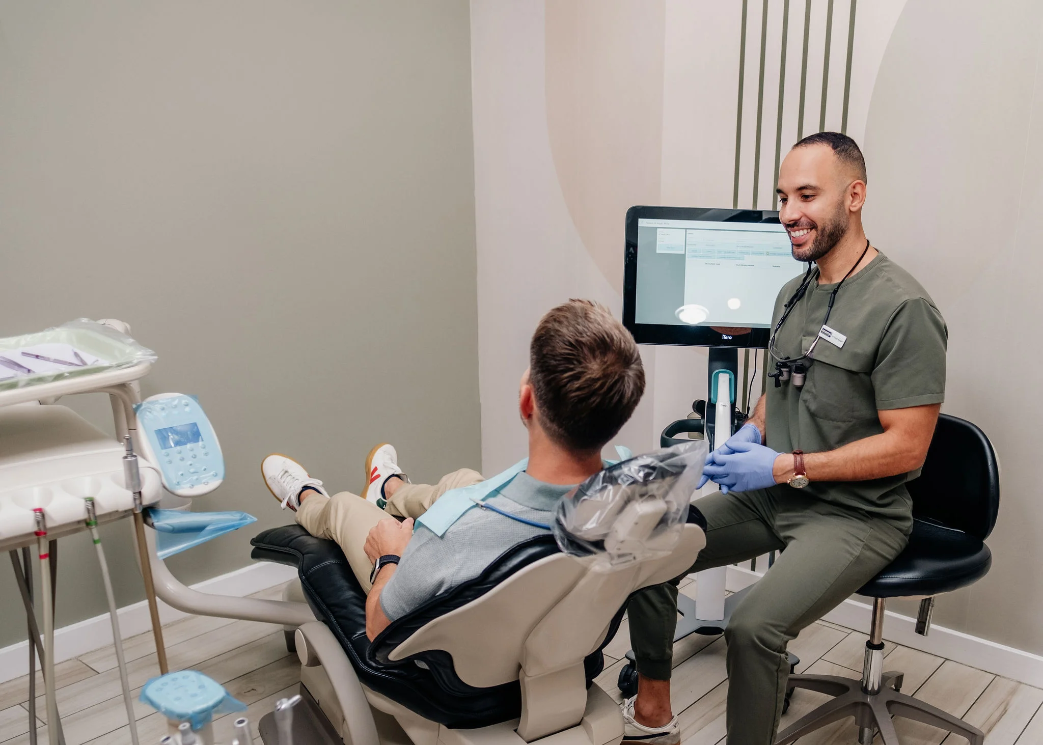Enamyl Dentistry patient during a digital iTero scan in Ballston, Arlington